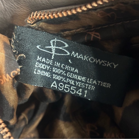 B. Makowsky Mocha Taupe Brown Leather Gathered Leather Shoulder Bag Satchel - Picture 9 of 10